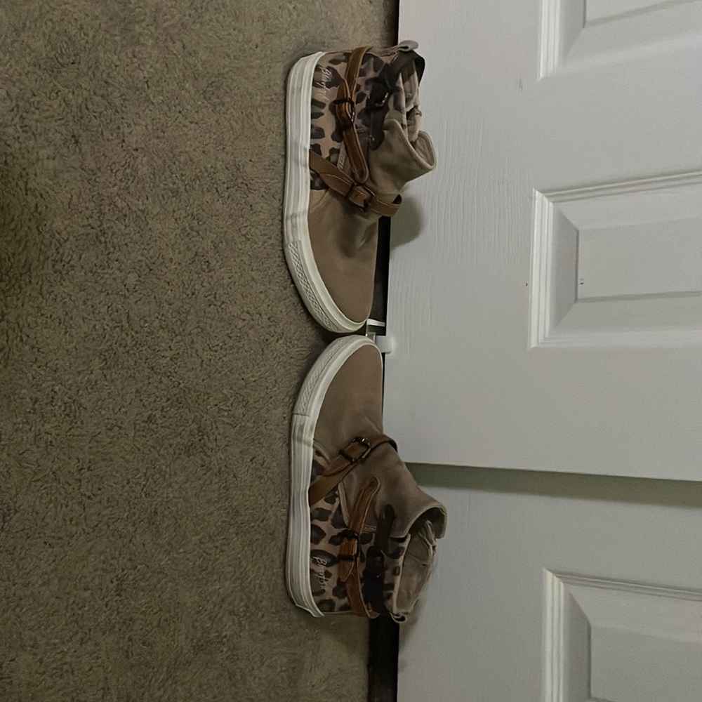 cute dressy sneakers